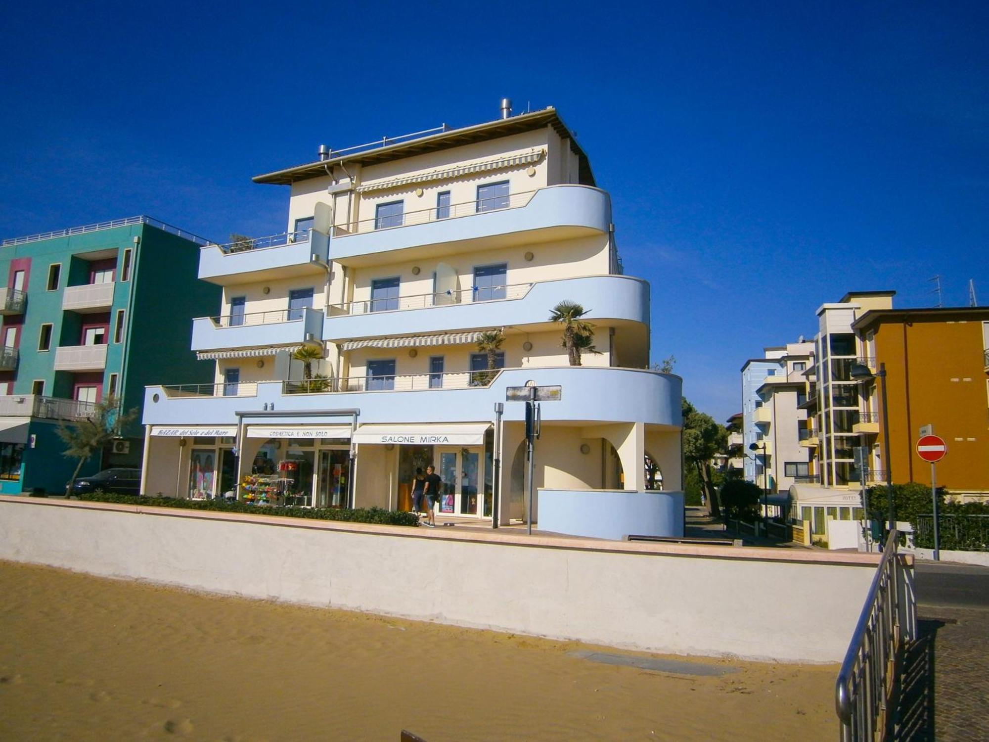 Residence Diana Frontemare - Agenzia Cocal Caorle Exteriör bild